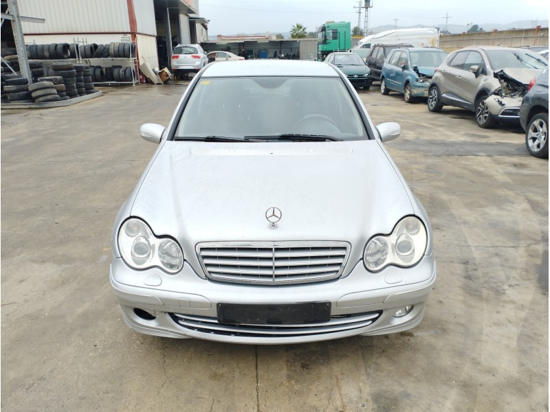 Recambio de carroceria corte para mercedes-benz clase c (w203) berlina 1.8 cat referencia OEM IAM   