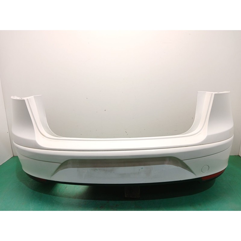 Recambio de paragolpes trasero para seat altea (5p1) 1.9 tdi referencia OEM IAM 5P0807421  