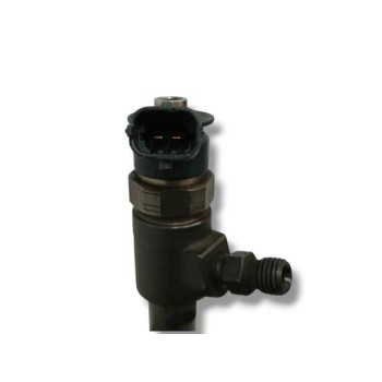 Recambio de inyector para ford fiesta (cb1) trend referencia OEM IAM 0445110339  