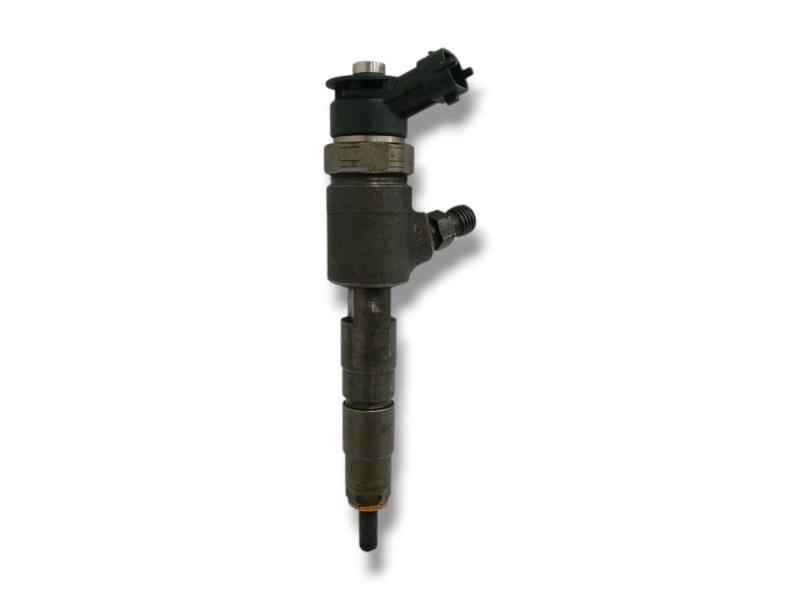 Recambio de inyector para ford fiesta (cb1) trend referencia OEM IAM 0445110339  