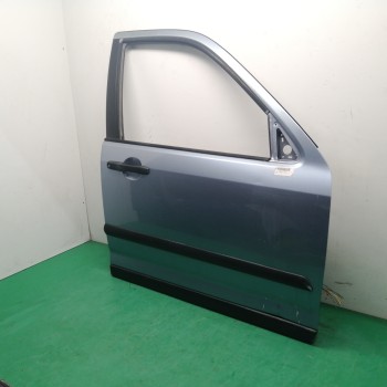 Recambio de puerta delantera derecha para honda cr-v (rd8) referencia OEM IAM  NECESITA REPARACION 