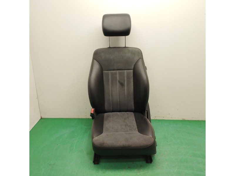 Recambio de asiento delantero izquierdo para mercedes-benz clase r (w251) 3.0 cdi cat referencia OEM IAM Recambio de asiento delantero izquierdo para mercedes-benz clase r (w251) 3.0 cdi cat referencia OEM IAM