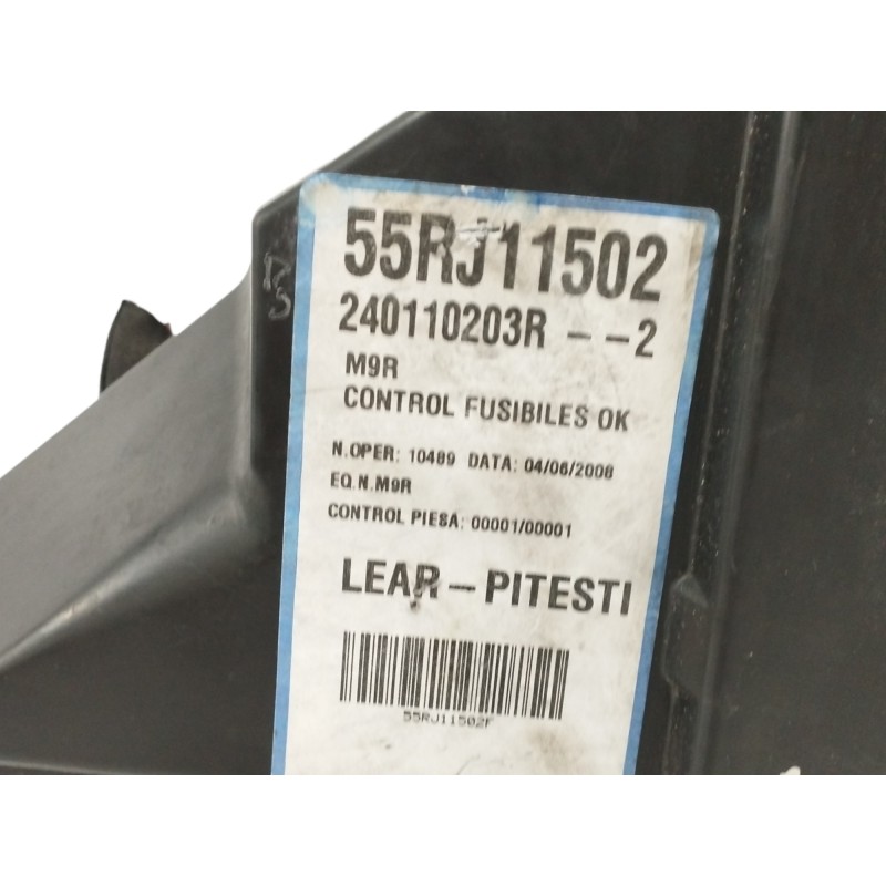 CAJA RELES / FUSIBLES