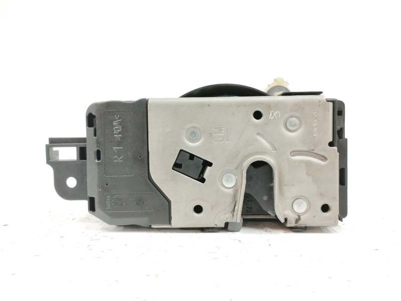 Recambio de cerradura puerta delantera derecha para opel astra gtc 1.7 16v cdti referencia OEM IAM 13210749  