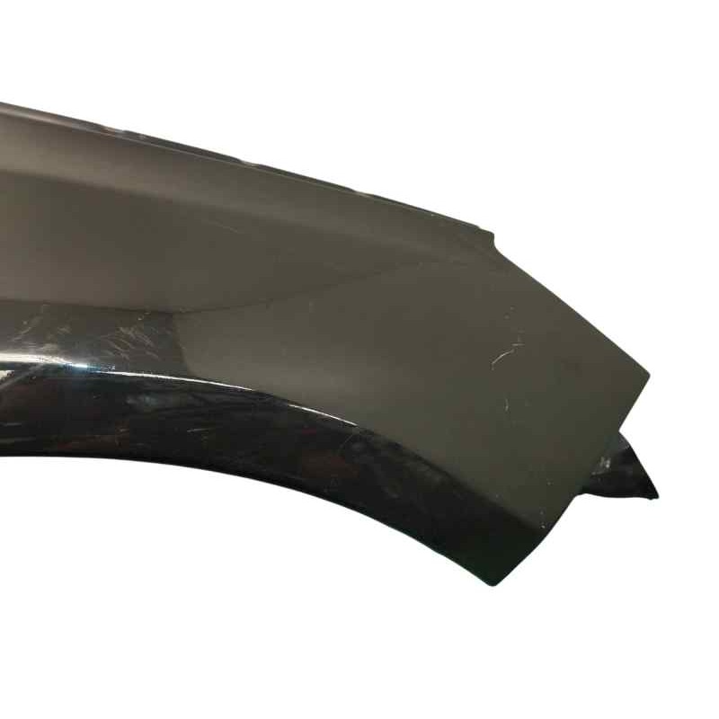 ALETA DELANTERA DERECHA