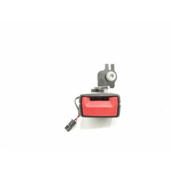 ENGANCHE CINTURON DERECHO 736207004 TRASERO 