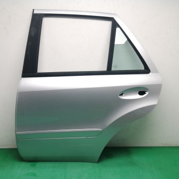 PUERTA TRASERA IZQUIERDA A1647300105 