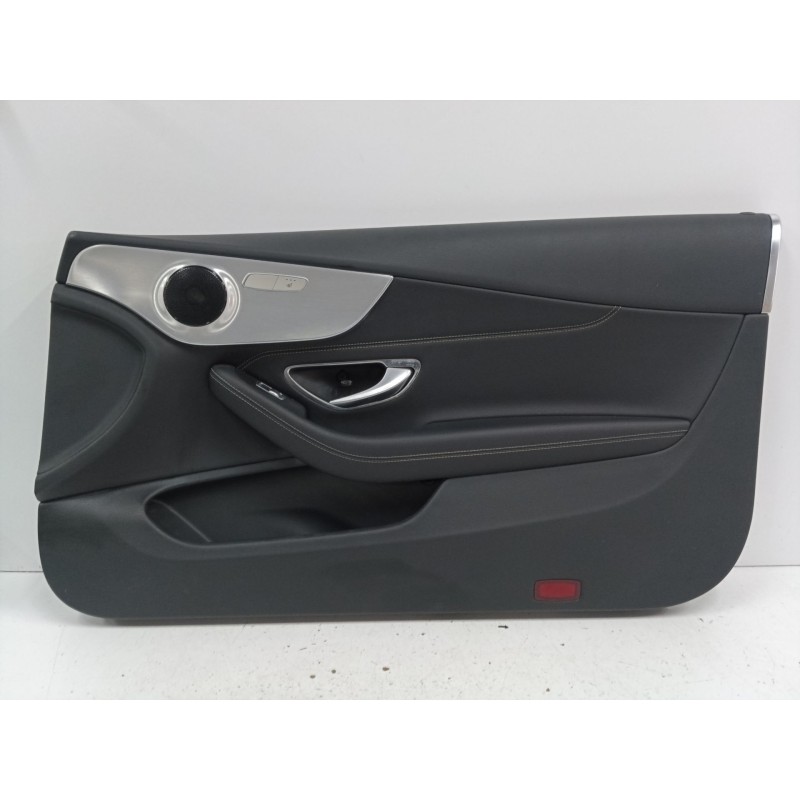 Recambio de guarnecido puerta delantera derecha para mercedes-benz clase c coupé (c205) c 180 (205.340) referencia OEM IAM A2057