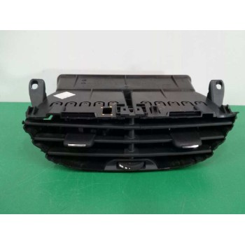 Recambio de rejilla aireadora para peugeot 208 style referencia OEM IAM 9672848677 CENTRAL 