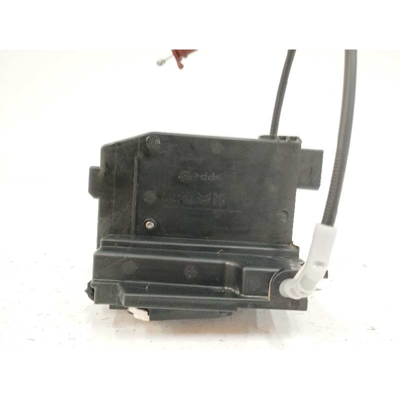 CERRADURA PUERTA TRASERA DERECHA