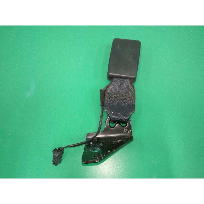 Recambio de enganche cinturon izquierdo para citroën c3 1.2 12v vti referencia OEM IAM  TRASERO 