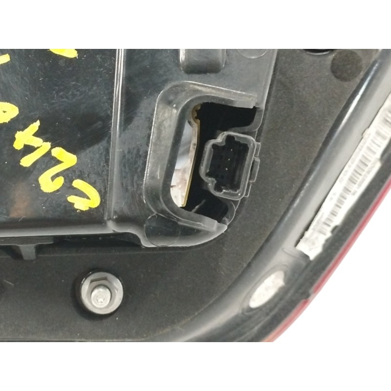 PILOTO TRASERO DERECHO INTERIOR