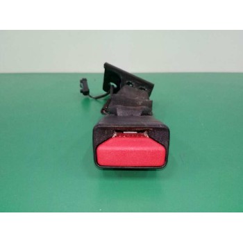 Recambio de enganche cinturon izquierdo para citroën c3 1.2 12v vti referencia OEM IAM  TRASERO 
