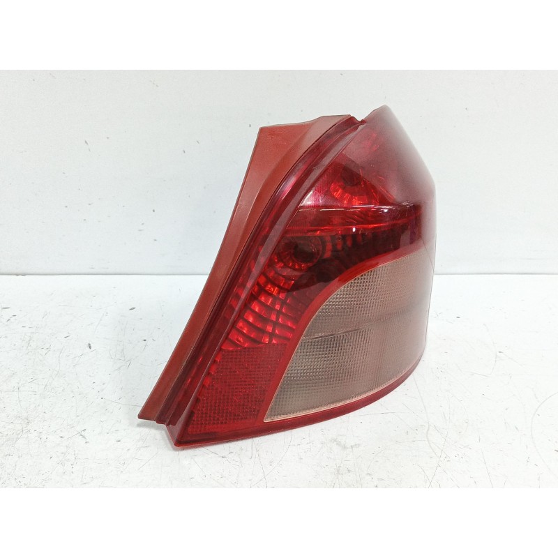 Recambio de piloto trasero derecho para toyota yaris (_p9_) 1.4 d-4d (nlp90_) referencia OEM IAM   