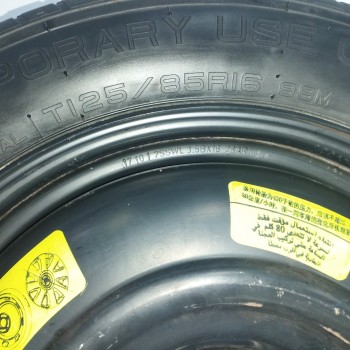 Recambio de neumatico repuesto para citroën c4 picasso 1.2 12v e-thp referencia OEM IAM 28AR1 3,5BX16 ET32 5H 5X108