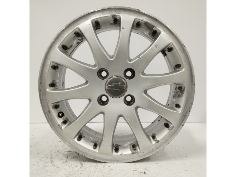 Recambio de llanta para chevrolet aveo 1.4 cat referencia OEM IAM VASKAVK208 6JX15H2 EST45 4H 4X100