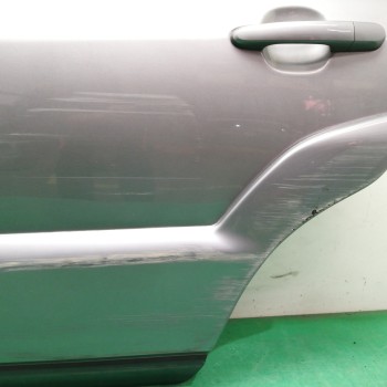 Recambio de puerta trasera izquierda para kia sportage 2.0 crdi referencia OEM IAM  OBSERVAR FOTOS 