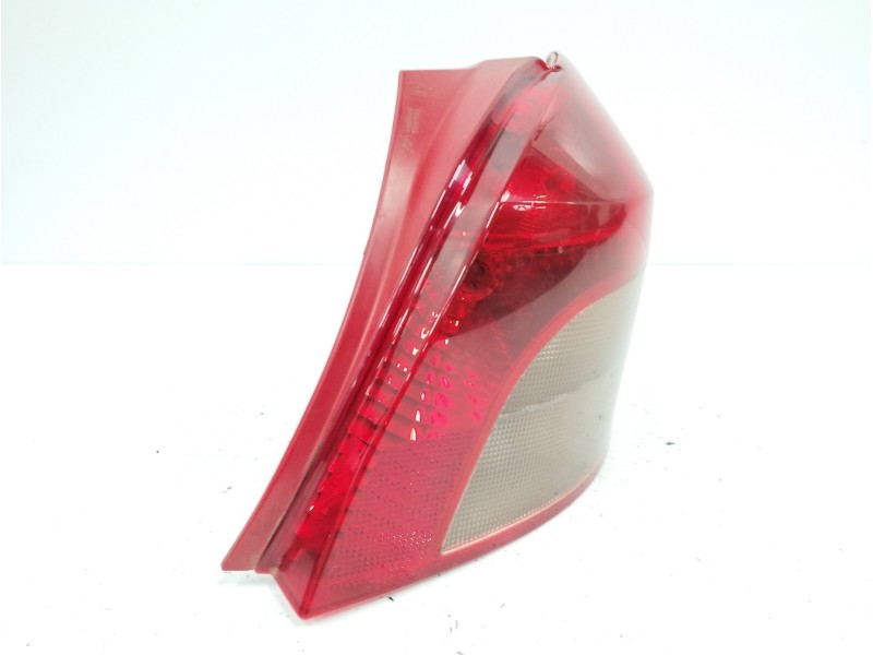 Recambio de piloto trasero derecho para toyota yaris (ksp9/scp9/nlp9) 1.3 cat referencia OEM IAM   