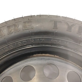 Recambio de neumatico repuesto para volvo xc70 2.4 diesel cat referencia OEM IAM 9209872 4,00BX17X50 5H 5X108