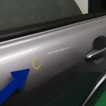 Recambio de puerta trasera izquierda para kia sportage 2.0 crdi referencia OEM IAM  OBSERVAR FOTOS 