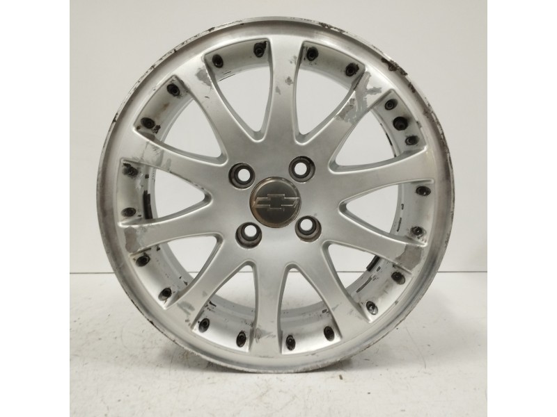 Recambio de llanta para chevrolet aveo 1.4 cat referencia OEM IAM VASKAVK208 6JX15H2 EST45 4H 4X100
