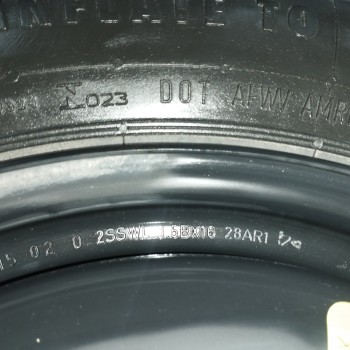 Recambio de neumatico repuesto para citroën c4 picasso 1.6 blue-hdi fap referencia OEM IAM 28AR1 3,5BX16 ET32 5H 5X108