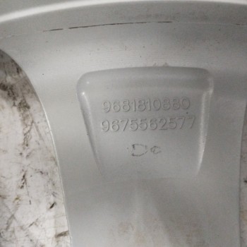Recambio de llanta para citroën c3 picasso 1.6 hdi fap referencia OEM IAM 9675562577 6JX16CH4-23 4H 4X108
