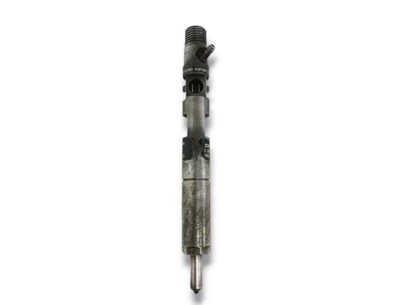Recambio de inyector para renault modus 1.5 dci diesel referencia OEM IAM 8200049873  