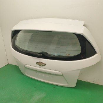 Recambio de porton trasero para chevrolet aveo berlina hatchback 1.4 cat referencia OEM IAM  OBSERVAR FOTOS 
