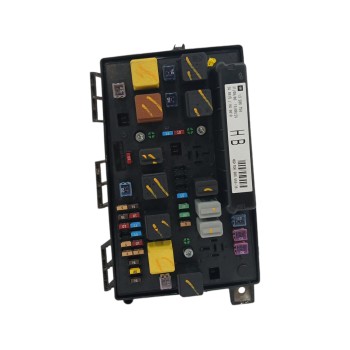Recambio de caja reles / fusibles para opel astra h caravan 1.9 cdti referencia OEM IAM 13206754 5DK00866838 