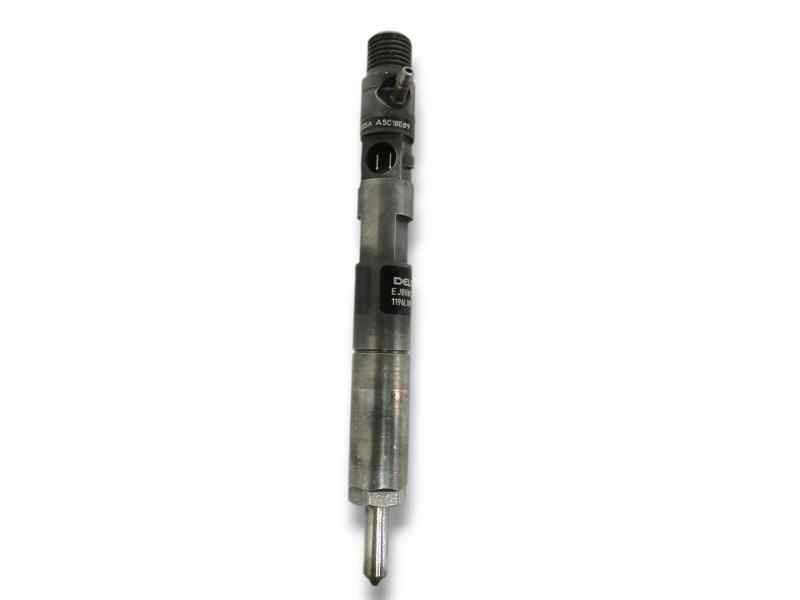 Recambio de inyector para renault modus 1.5 dci diesel referencia OEM IAM 8200049873  