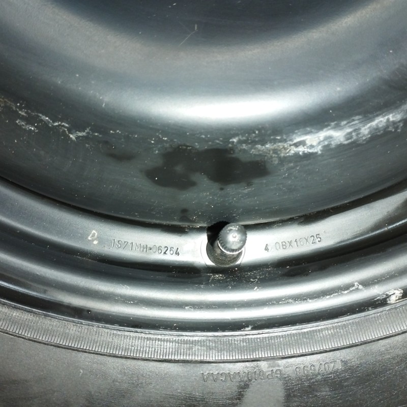 NEUMATICO REPUESTO 4 0BX16X25 5H 5X105 5