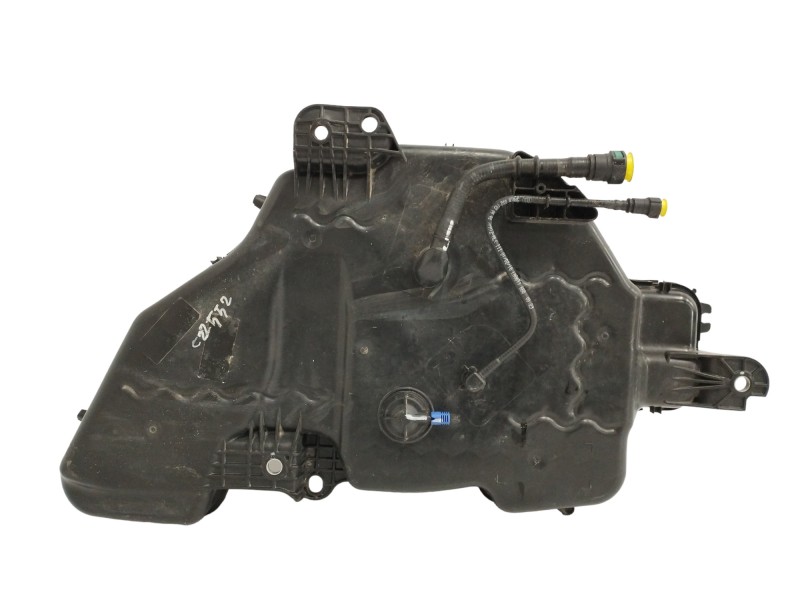 Recambio de deposito adblue para audi q3 (8ug) 2.0 16v tdi referencia OEM IAM 5N0131877C 0444040011 Recambio de deposito adblue para audi q3 (8ug) 2.0 16v tdi referencia OEM IAM 5N0131877C 0444040011