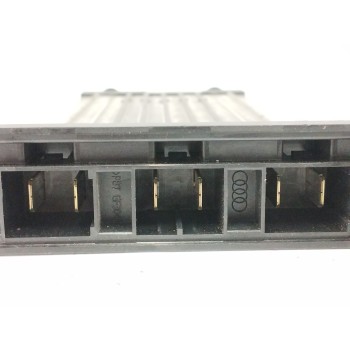 Recambio de resistencia calefaccion para audi a6 berlina (4f2) 3.0 v6 24v tdi referencia OEM IAM 4F0819011 ELEMENTO CALEFACTOR 