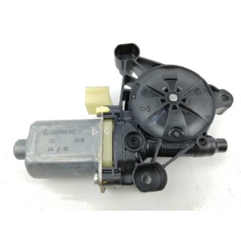 MOTOR ELEVALUNAS DELANTERO DERECHO 5Q0959802B 0130822716 
