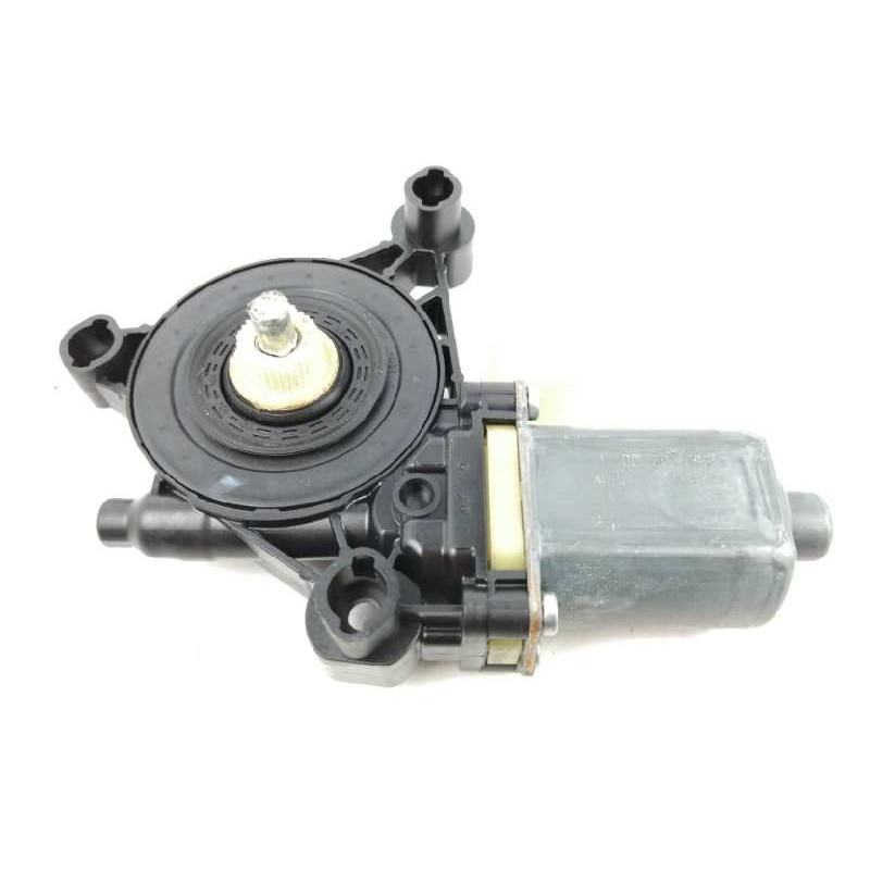 MOTOR ELEVALUNAS DELANTERO DERECHO 0130822716