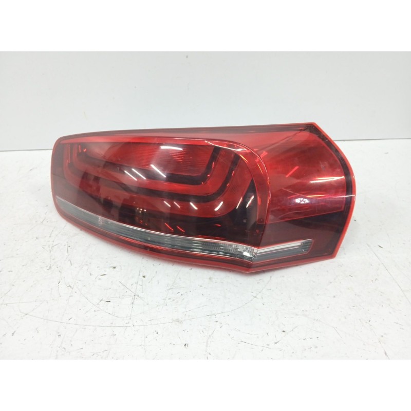 PILOTO TRASERO DERECHO