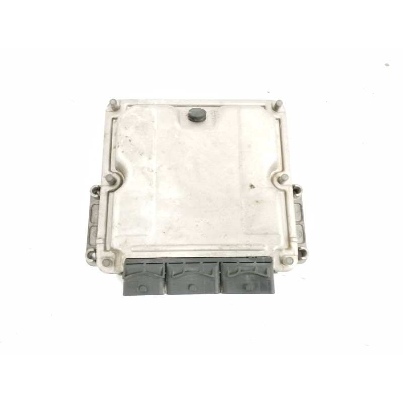 Recambio de centralita motor uce para renault master combi desde ´98 2.2 diesel referencia OEM IAM 8200110105 0281010320 