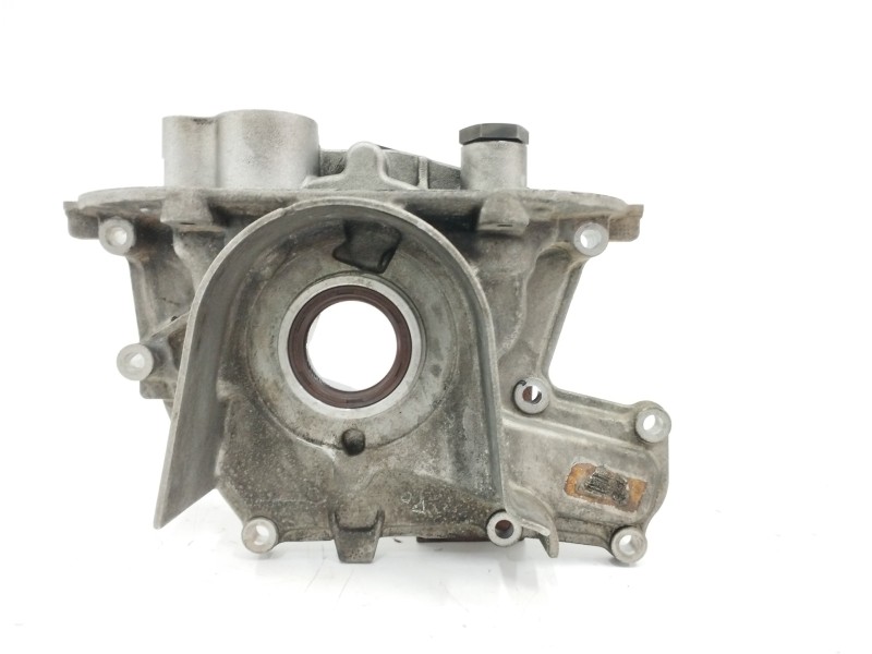 Recambio de bomba aceite para saab 9-3 sport sedán 1.9 tid cat referencia OEM IAM 37018201  