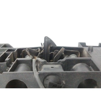 Recambio de travesaño superior para renault clio iv 1.5 dci diesel fap referencia OEM IAM 625003860R  