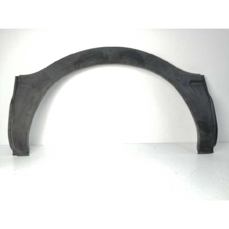 Recambio de aletin trasero izquierdo para iveco daily ka 2.3 diesel cat referencia OEM IAM 504099744  