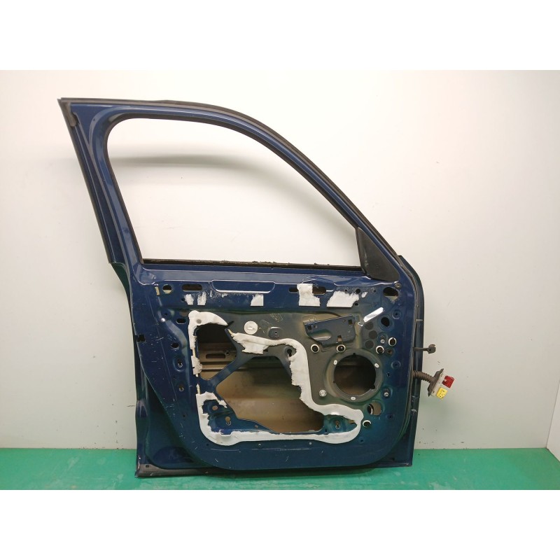 PUERTA DELANTERA IZQUIERDA