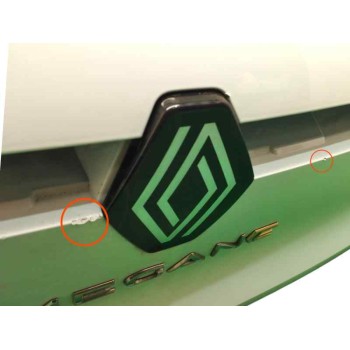 Recambio de porton trasero para renault megane e-tech suv ev60 referencia OEM IAM 901002481R OBSERVAR FOTOS 