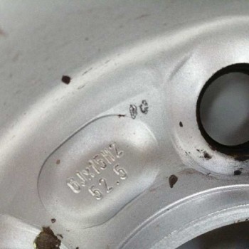 Recambio de llanta para ford transit connect (tc7) 1.8 tdci cat referencia OEM IAM 5048530 6JX15H2 ET52,5 