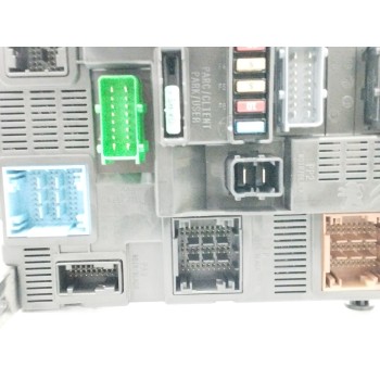 Recambio de caja reles / fusibles para peugeot 2008 (--.2013) 1.5 blue-hdi referencia OEM IAM 9819850080 E1172508 