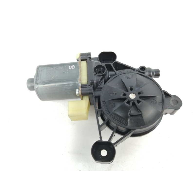 Recambio de motor elevalunas delantero izquierdo para volkswagen golf vii lim. 1.6 tdi dpf referencia OEM IAM 5Q0959801B 0130822