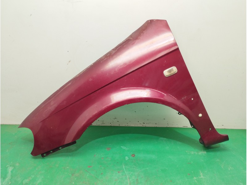 Recambio de aleta delantera izquierda para kia carnival ii 2.9 crdi cat referencia OEM IAM   