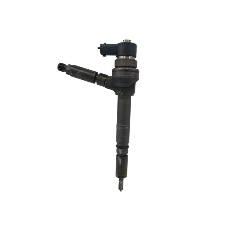 Recambio de inyector para opel astra h berlina 1.7 16v cdti referencia OEM IAM 0445110175  