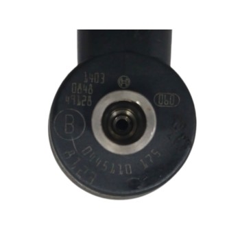 Recambio de inyector para opel astra h berlina 1.7 16v cdti referencia OEM IAM 0445110175  