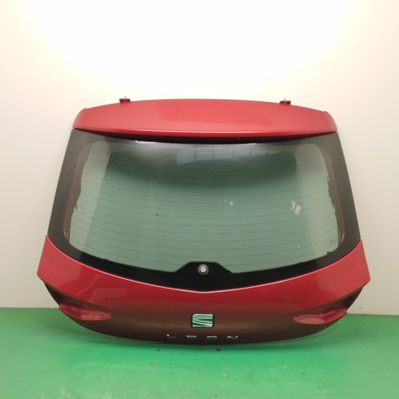 Recambio de porton trasero para seat leon sc (5f5) 1.4 16v tsi referencia OEM IAM 5F3827024  